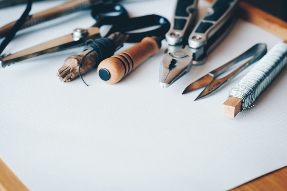 Gjør Det Selv: En Omfattende Guide til Håndverk og DIY-prosjekter
